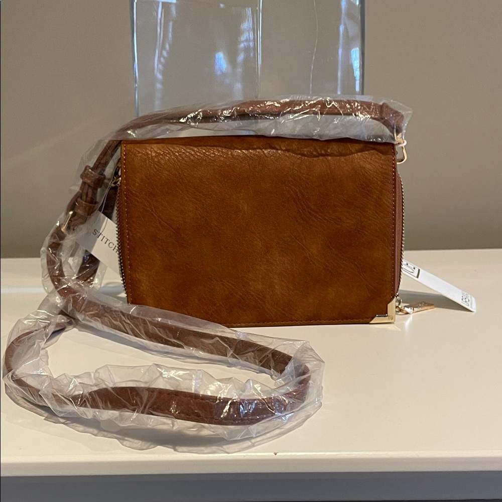 Urban Expressions Crossbody Bag